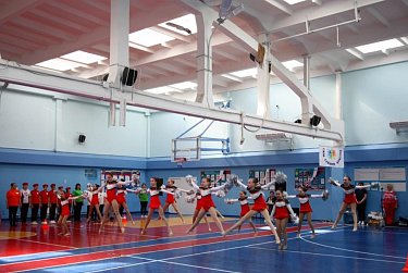 В поддержку детских спортивных клубов